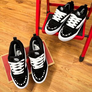 Vans Knu Skool “Pearls – Black”