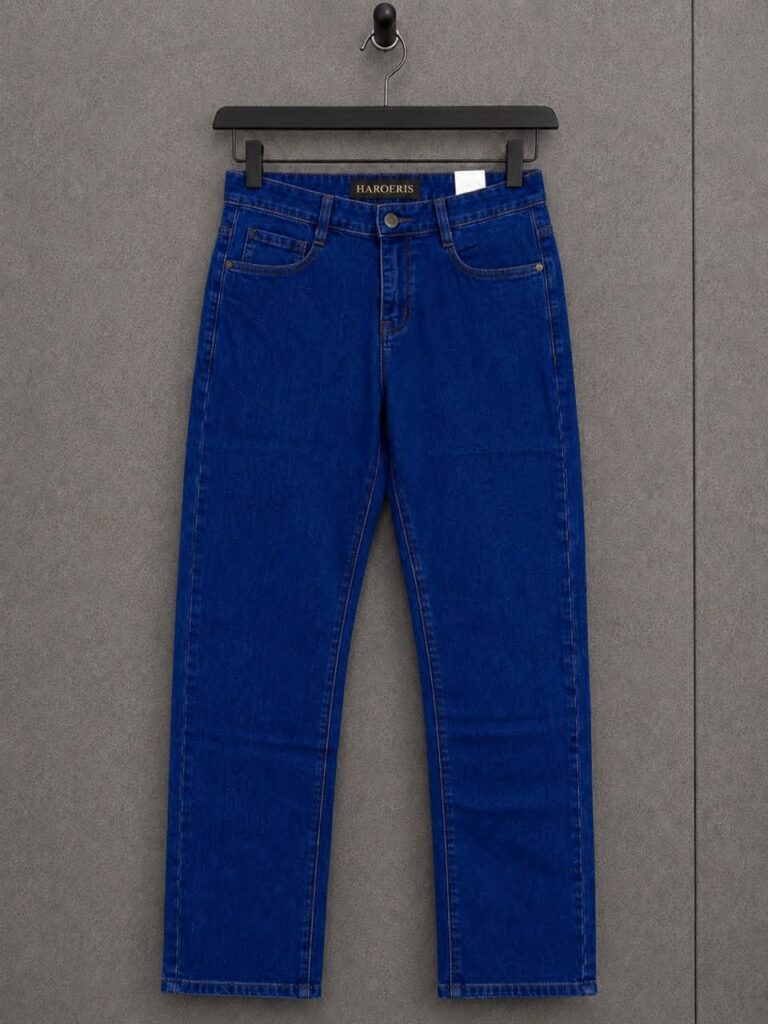 Men's blue straight cut plain jeans